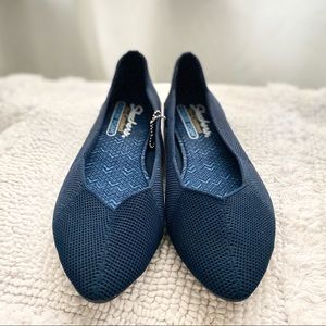 SKECHERS NAVY BLUE FLAT